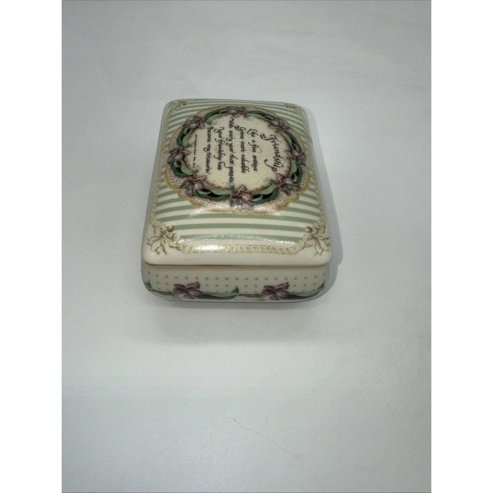 Audrey Jeannes Expressions Friendship Footed Trinket Box 2002